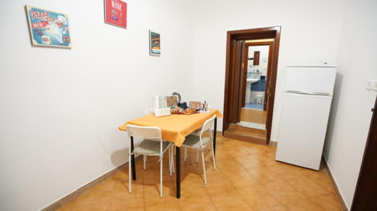 Sosò House Apartamento Nápoles Exterior foto